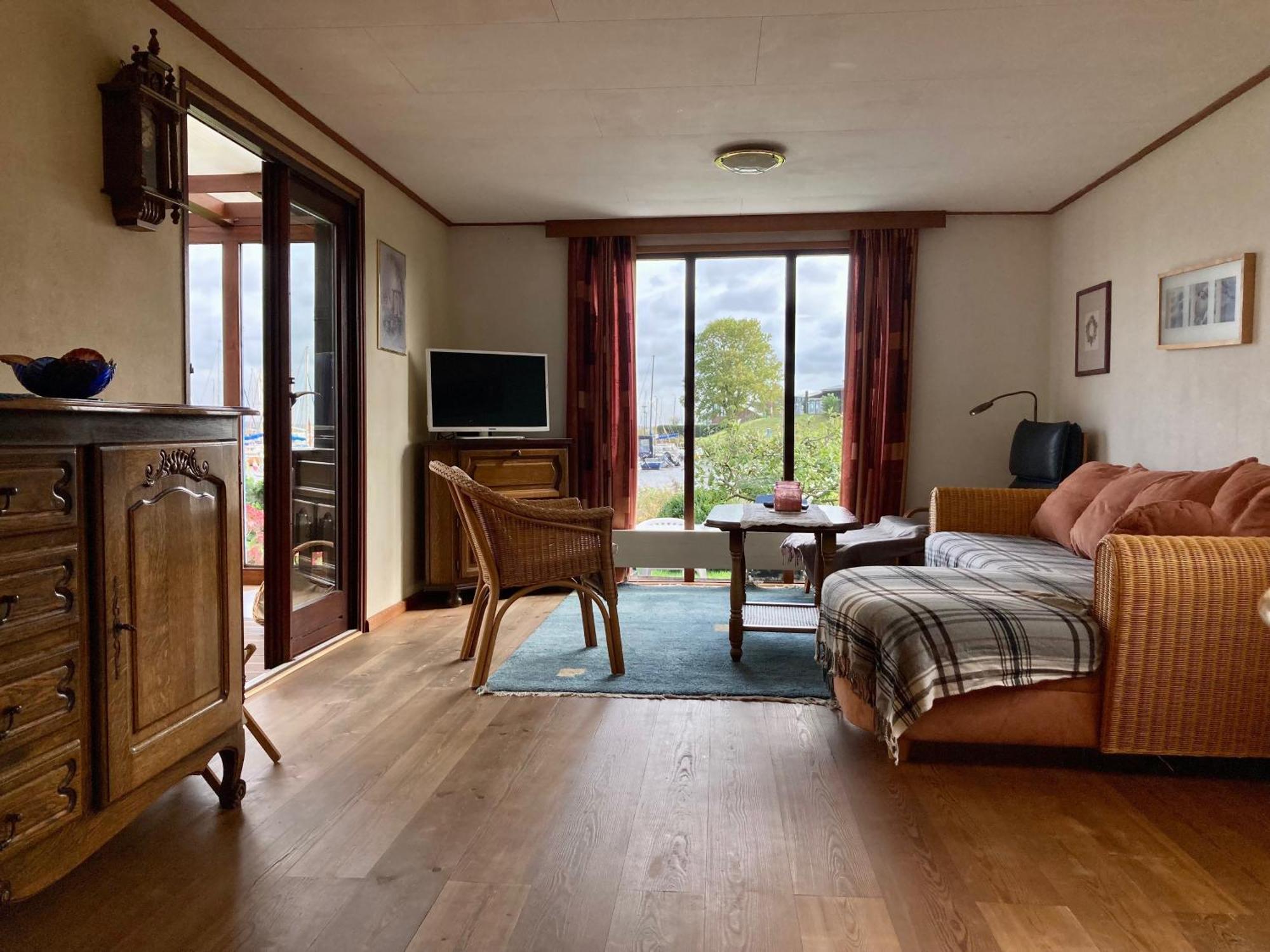 4Pers House Christine W Sauna, Winter Garden & Fishing Pier Anjum Bagian luar foto